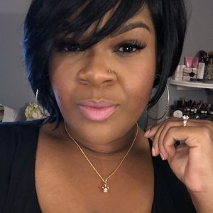 Meet your Posher, Porshe